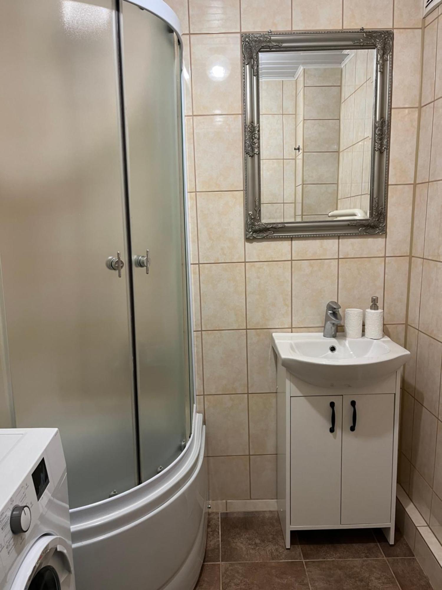 Vienibas Apartment Daugavpils Buitenkant foto