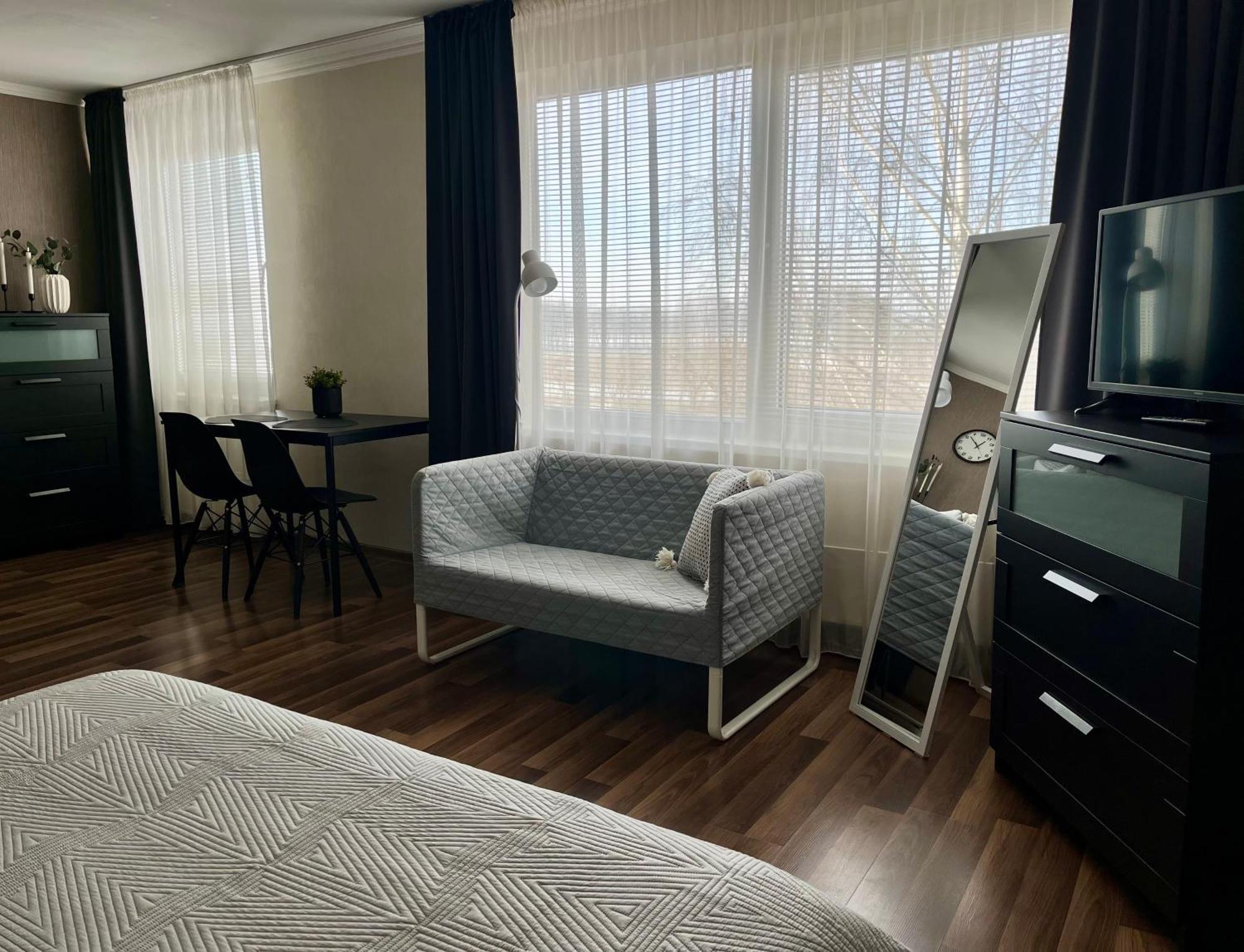 Vienibas Apartment Daugavpils Buitenkant foto