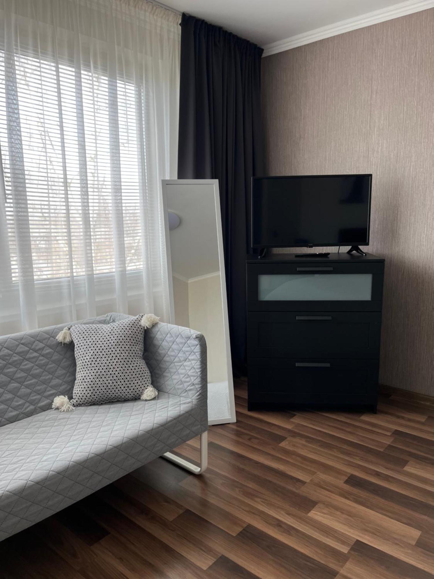Vienibas Apartment Daugavpils Buitenkant foto